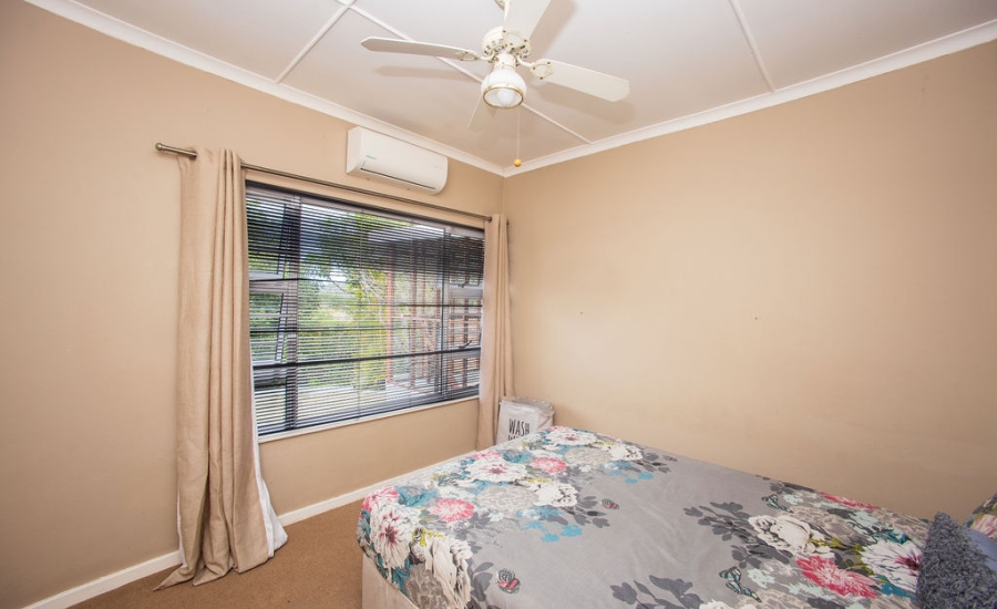 4 Bedroom Property for Sale in Nahoon Valley Park Eastern Cape